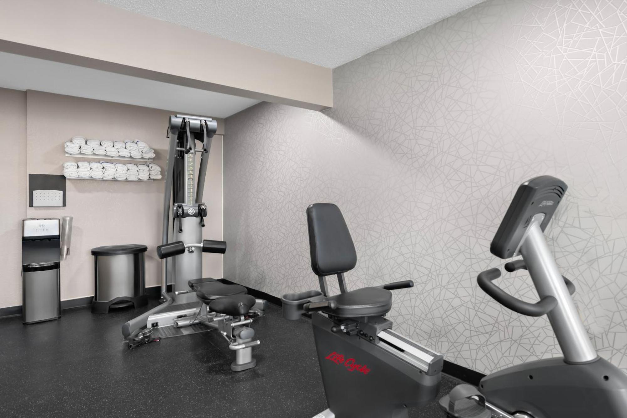 Country Inn & Suites By Radisson, Coon Rapids, Mn מראה חיצוני תמונה