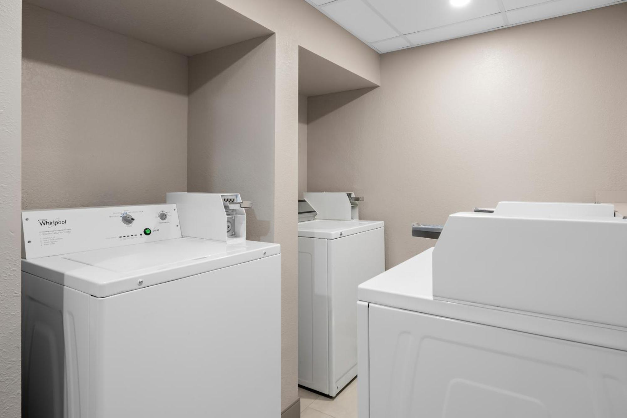 Country Inn & Suites By Radisson, Coon Rapids, Mn מראה חיצוני תמונה