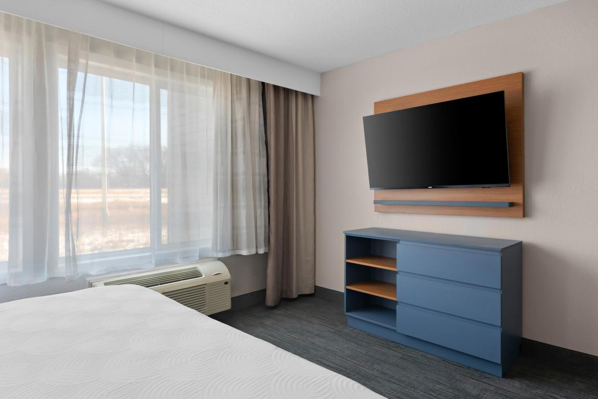 Country Inn & Suites By Radisson, Coon Rapids, Mn מראה חיצוני תמונה